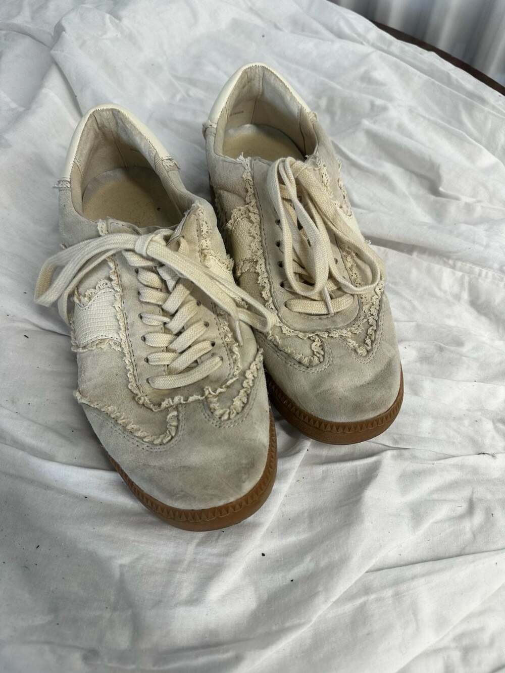 Dolce Vita Suede Lace-Up Sneakers Size 8